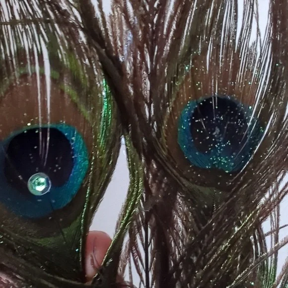Peacock Christmas Tree Ornament Ombre Blue With Sparkled Feathers - Picture 5 of 5